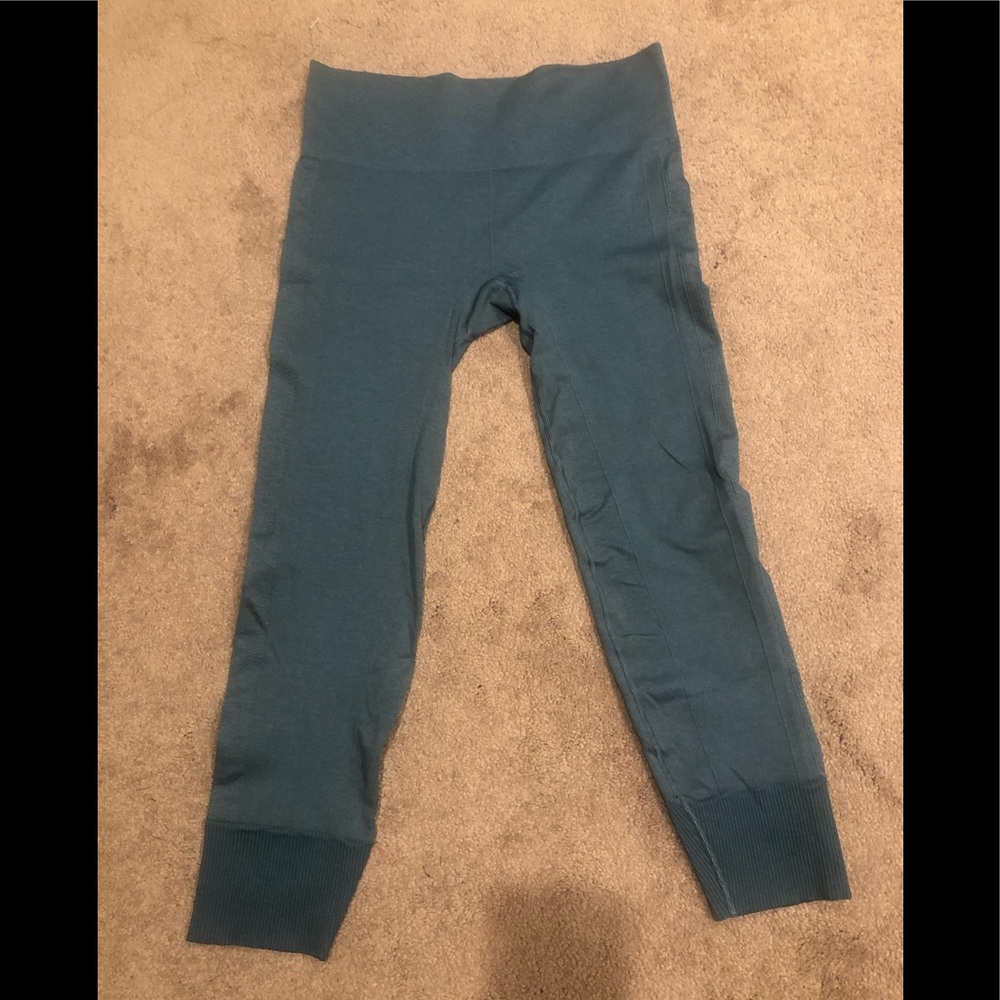 Lululemon 28’ leggings